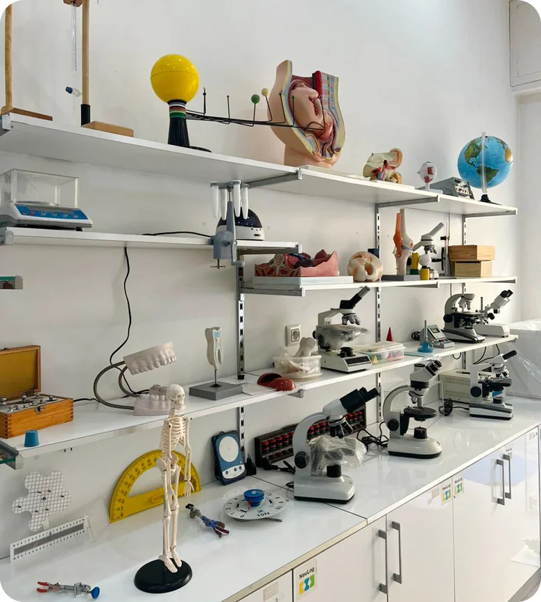 Le spécialiste du laboratoire et de l'enseignement